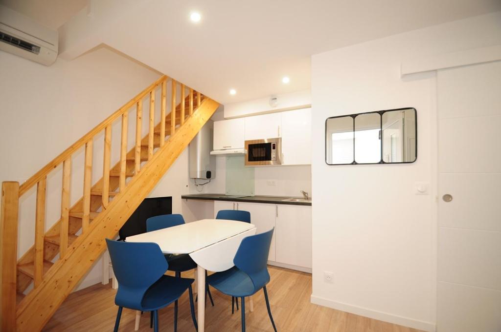 Delattre Apartament *